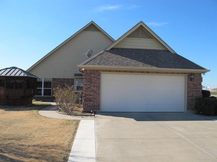 Oceanfront Property in Hill County, Texas