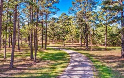 Farm and Ranch in Upshur County, Texas