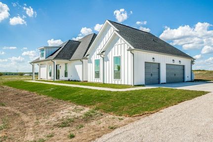 Farm and Ranch in Denton County, Texas