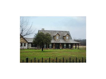Farm and Ranch in Grayson County, Texas