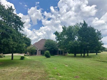 Farm and Ranch in Cooke County, Texas