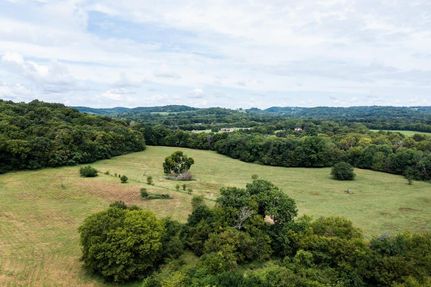 Farm and Ranch in Maury County, Tennessee