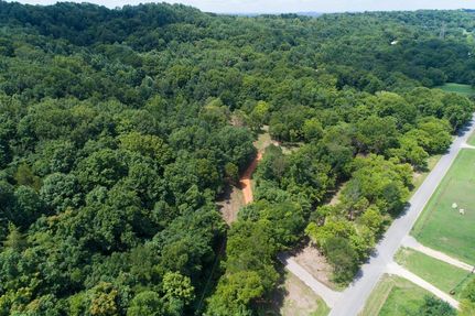 Farm and Ranch in Maury County, Tennessee
