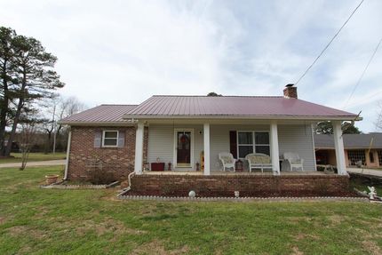 Homesite in Perry County, Tennessee