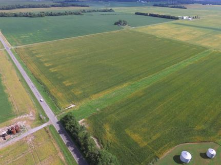 Farm and Ranch in Clay County, Illinois
