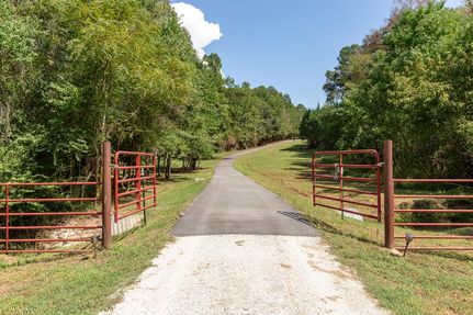 Commercial Property in Shelby County, Texas