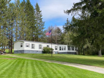Farm and Ranch in Wayne County, Pennsylvania