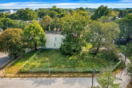 Land in Saint Louis County, Missouri