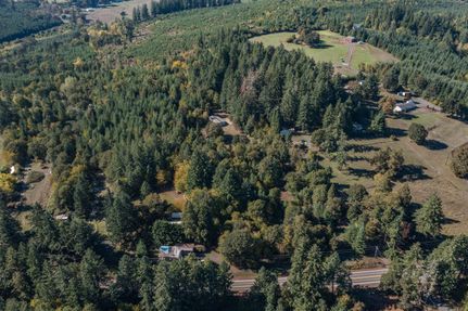 Land in Linn County, Oregon