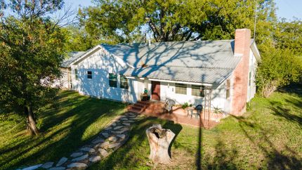Commercial Property in Uvalde County, Texas