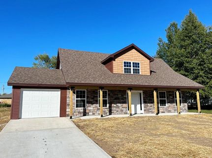 Farm and Ranch in Cedar County, Missouri