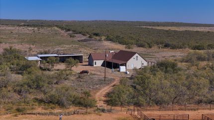 Farm and Ranch in Hardeman County, Texas