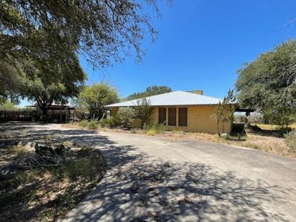 House in Duval County, Texas