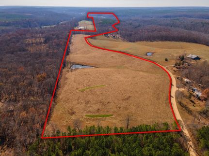 Land in Wayne County, Tennessee