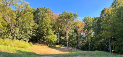 Farm and Ranch in Pulaski County, Virginia