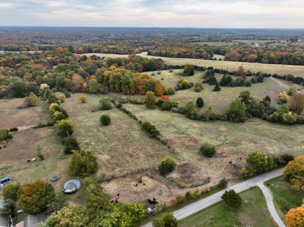 Farm and Ranch in Johnson County, Illinois