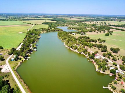 Farm and Ranch in Comanche County, Texas