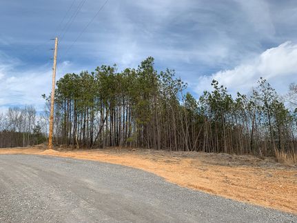 Land in Perry County, Tennessee
