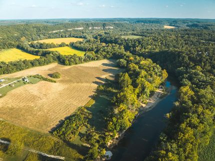Land in Pulaski County, Missouri