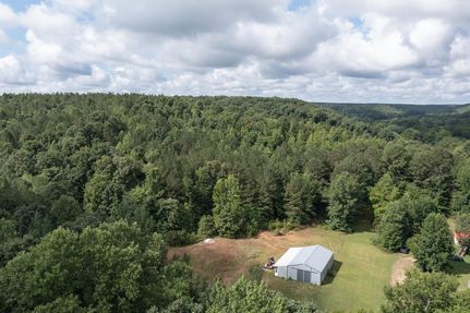 Farm and Ranch in Hickman County, Tennessee