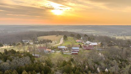 Farm and Ranch in Crawford County, Missouri