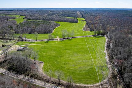 Farm and Ranch in Carroll County, Tennessee