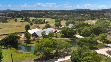 Commercial Property in Kendall County, Texas