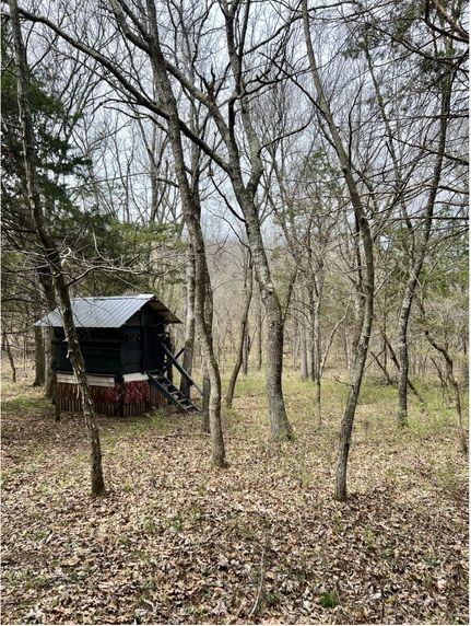 Farm and Ranch in Cedar County, Missouri