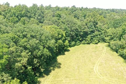 Farm and Ranch in Houston County, Tennessee