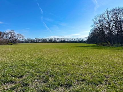 Farm and Ranch in Henry County, Missouri