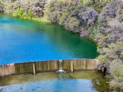 Waterfront Property in Kendall County, Texas