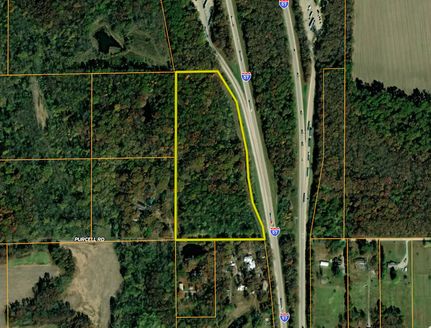 Farm and Ranch in Marion County, Illinois