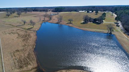 Farm and Ranch in Smith County, Texas