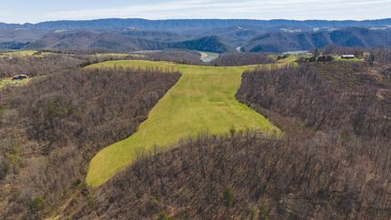 Farm and Ranch in Claiborne County, Tennessee