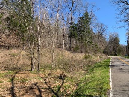 Farm and Ranch in Perry County, Tennessee