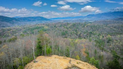 Farm and Ranch in Cocke County, Tennessee