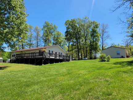Land in Douglas County, Missouri