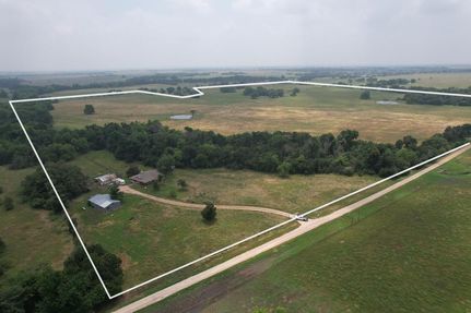 Farm and Ranch in Falls County, Texas