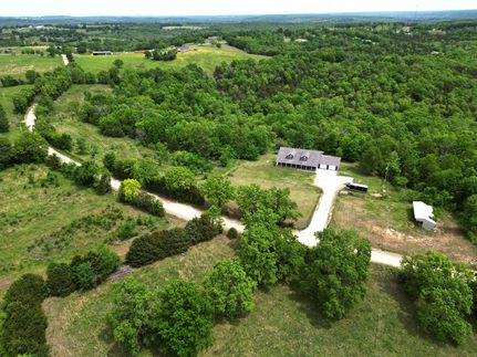 Farm and Ranch in Ozark County, Missouri