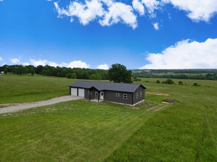 Farm and Ranch in Wright County, Missouri