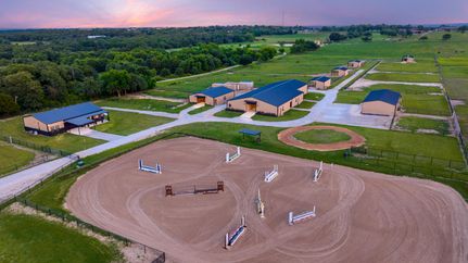 Farm and Ranch in Parker County, Texas