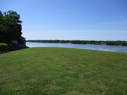 Homesite in Decatur County, Tennessee