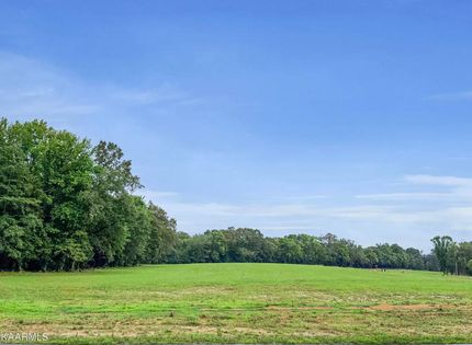 Farm and Ranch in Jefferson County, Tennessee