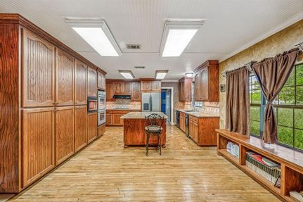 Farm and Ranch in Hamilton County, Texas