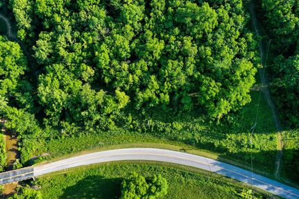 Farm and Ranch in Dallas County, Missouri