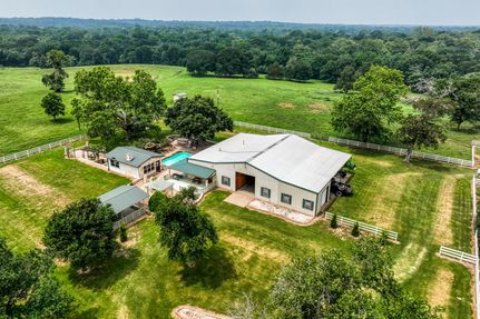 Farm and Ranch in Austin County, Texas