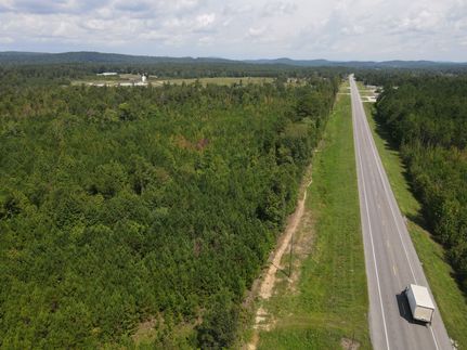 Land in Calhoun County, Alabama