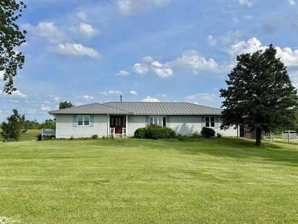 Farm and Ranch in Knox County, Illinois