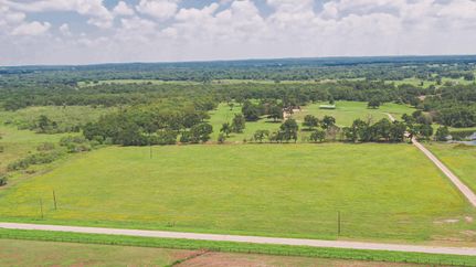 Lakefront Property in Milam County, Texas