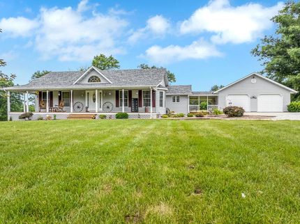 Farm and Ranch in Montgomery County, Missouri